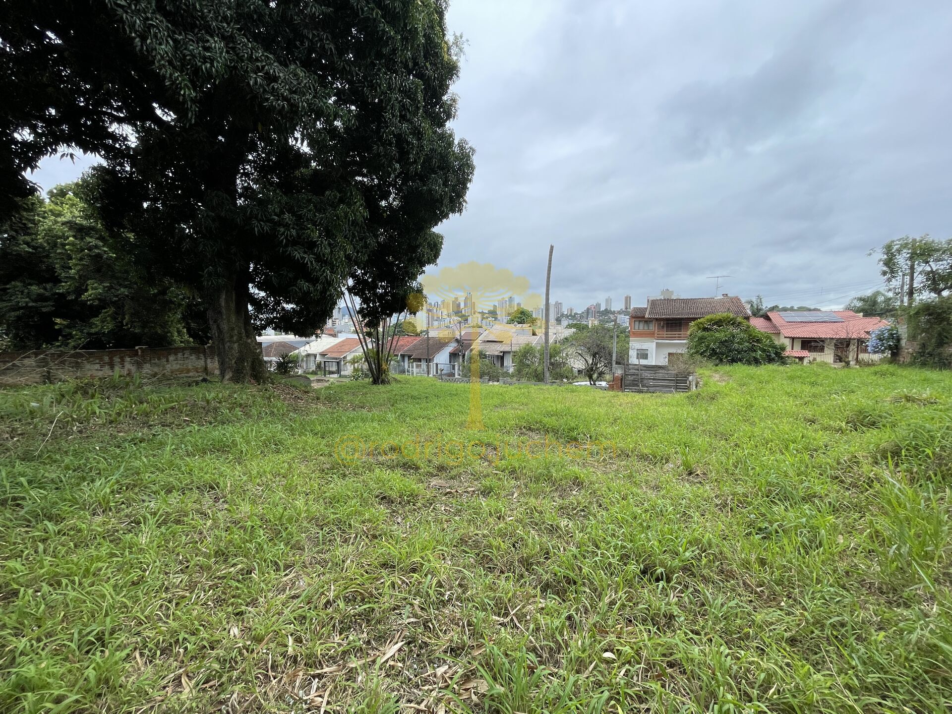 Terreno em excelente localização — foto 2